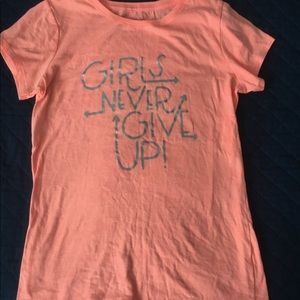 Cat & Jack “GIRLS NEVER GIVE UP” Heathered Peach Tee